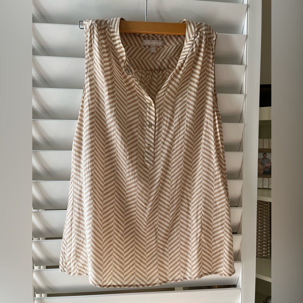 Banana Republic shirt